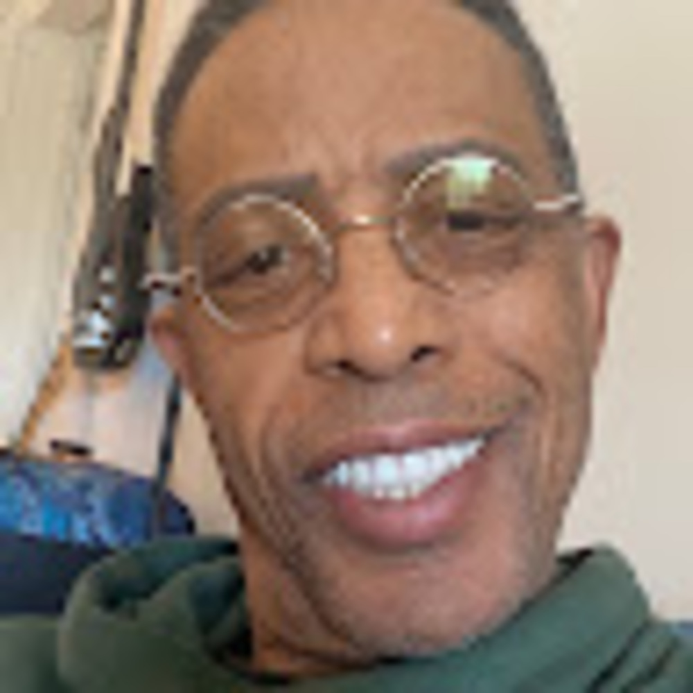 Meet your Posher, Derek nedd